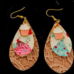 Cupcake Faux Earrings